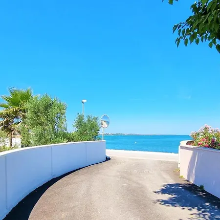 Mit Meerblick, 50 Meter Vom Sandstrand -