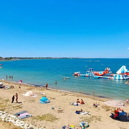 Mit Meerblick, 50 Meter Vom Sandstrand - Nin