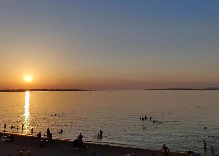 Mit Meerblick, 50 Meter Vom Sandstrand -