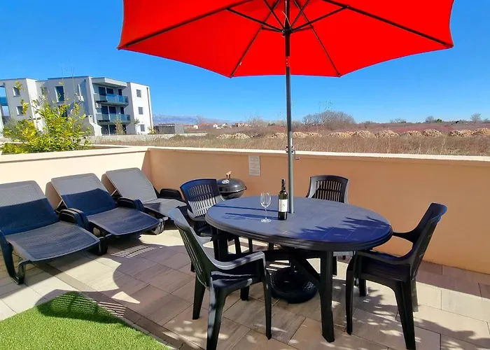 Mit Meerblick, 50 Meter Vom Sandstrand - Apartment Nin