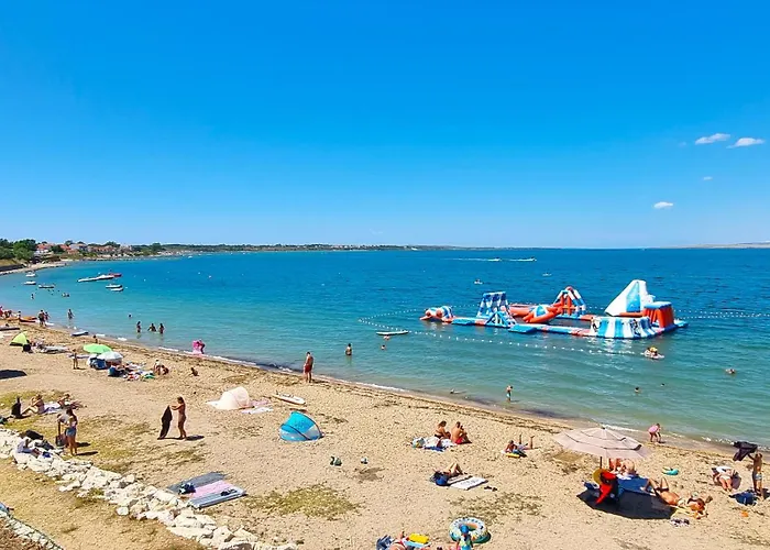 Mit Meerblick, 50 Meter Vom Sandstrand - Nin